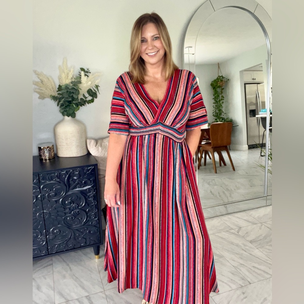 BloomChic Maxi Dolman Sleeve Dress Medium